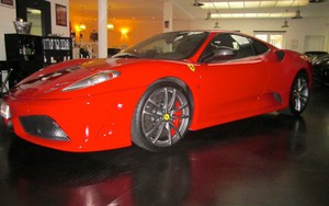 Ferrari 430 Scuderia của Michael Schumacher được rao bán